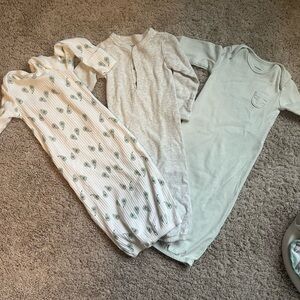 Simple Joys by Carters Sleep Gown